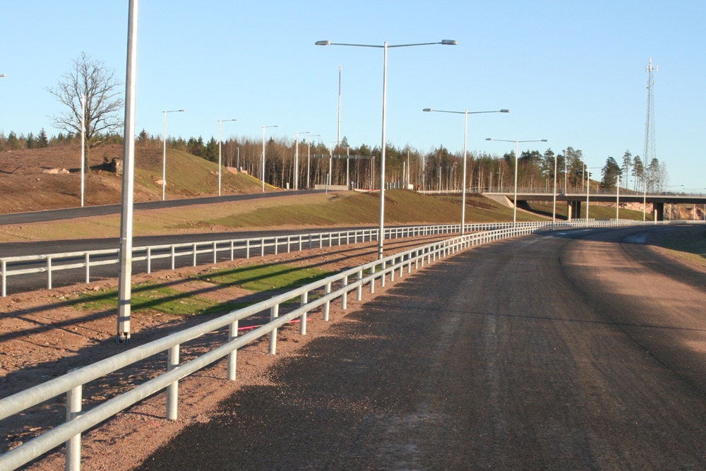 FMK Rörprofilräcke för väg
